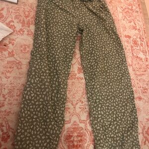 Cat & Jack green and white floral Pants